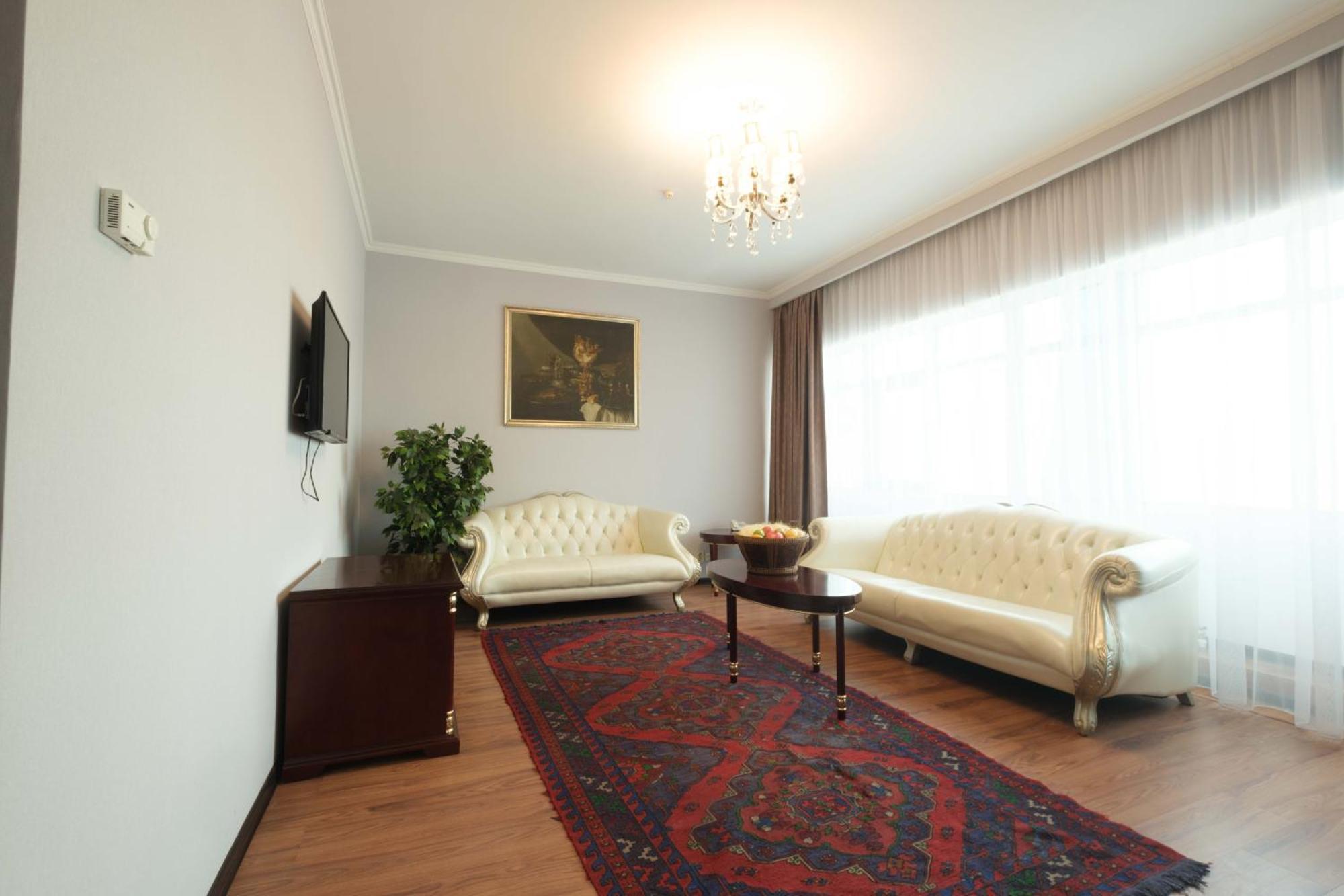 REIKARTZ PARK ASTANA ex-Royal Park Hotel&SPA Eksteriør billede
