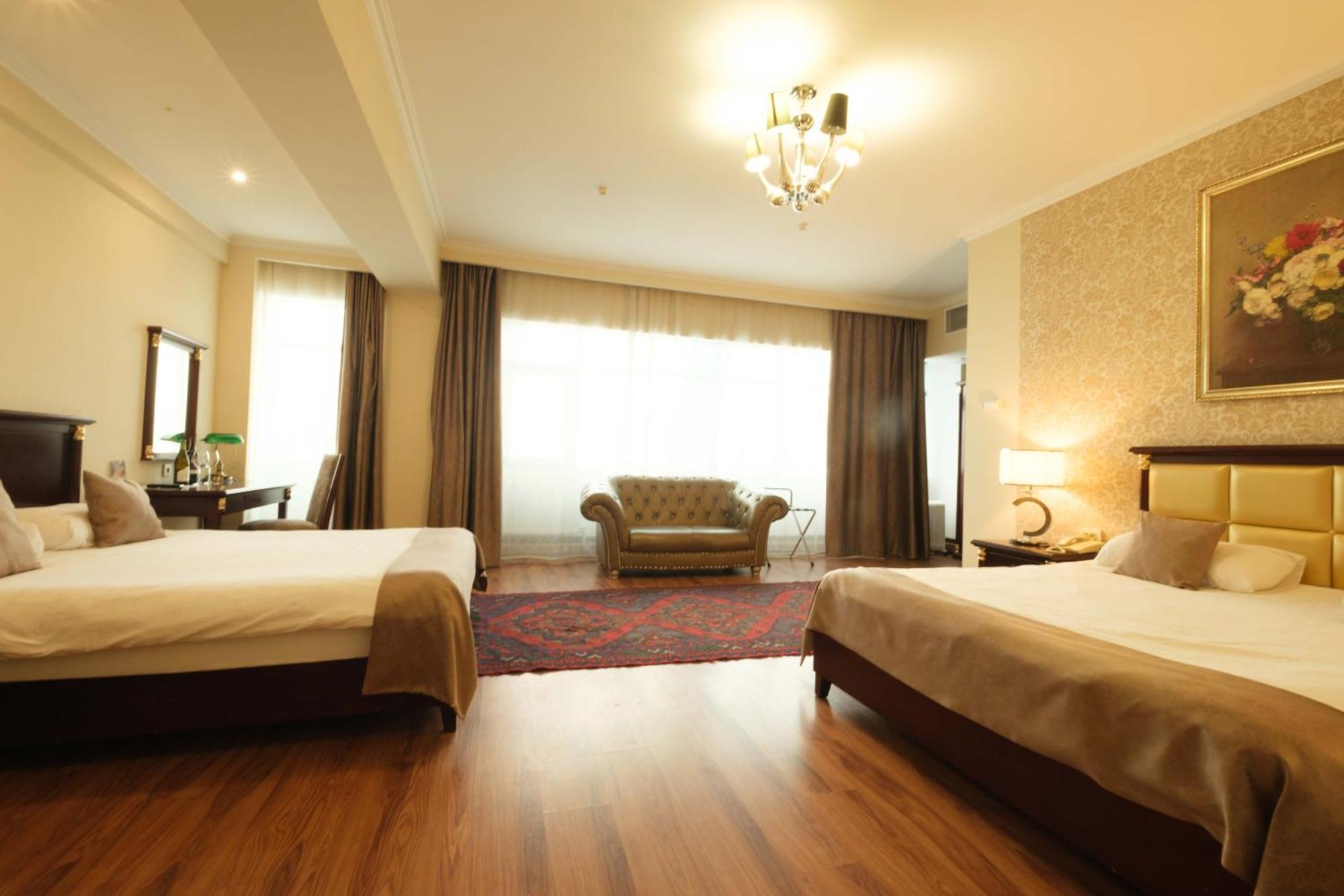 REIKARTZ PARK ASTANA ex-Royal Park Hotel&SPA Eksteriør billede